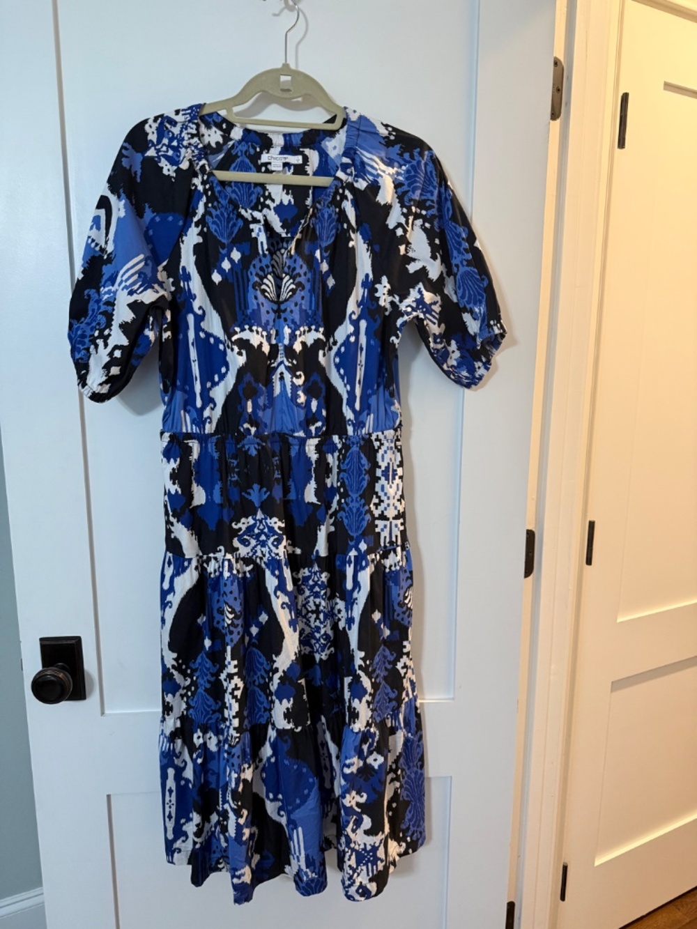 Chico's Size 1 Blue Ikat Print Tiered Dress (US 10)